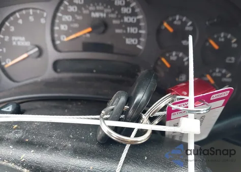 2004 Chevrolet Silverado 1500 Lt z USA, uszkodzony, nr VIN 2GCEK19T941316042